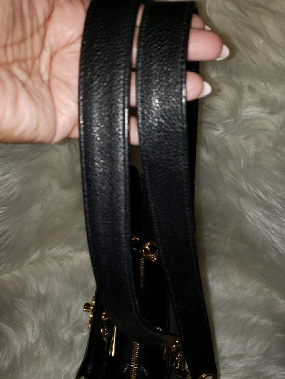 CHANEL Black Leather Shoulder Bag with Gold CC Hardware